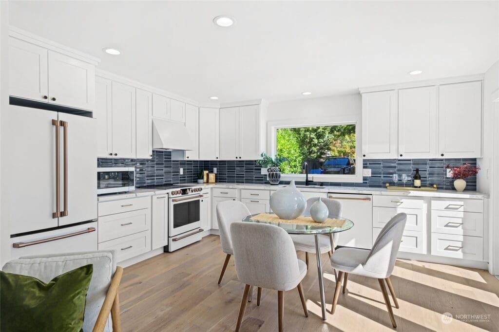 2293482_3_0 DADU kitchen design with white cabinets.