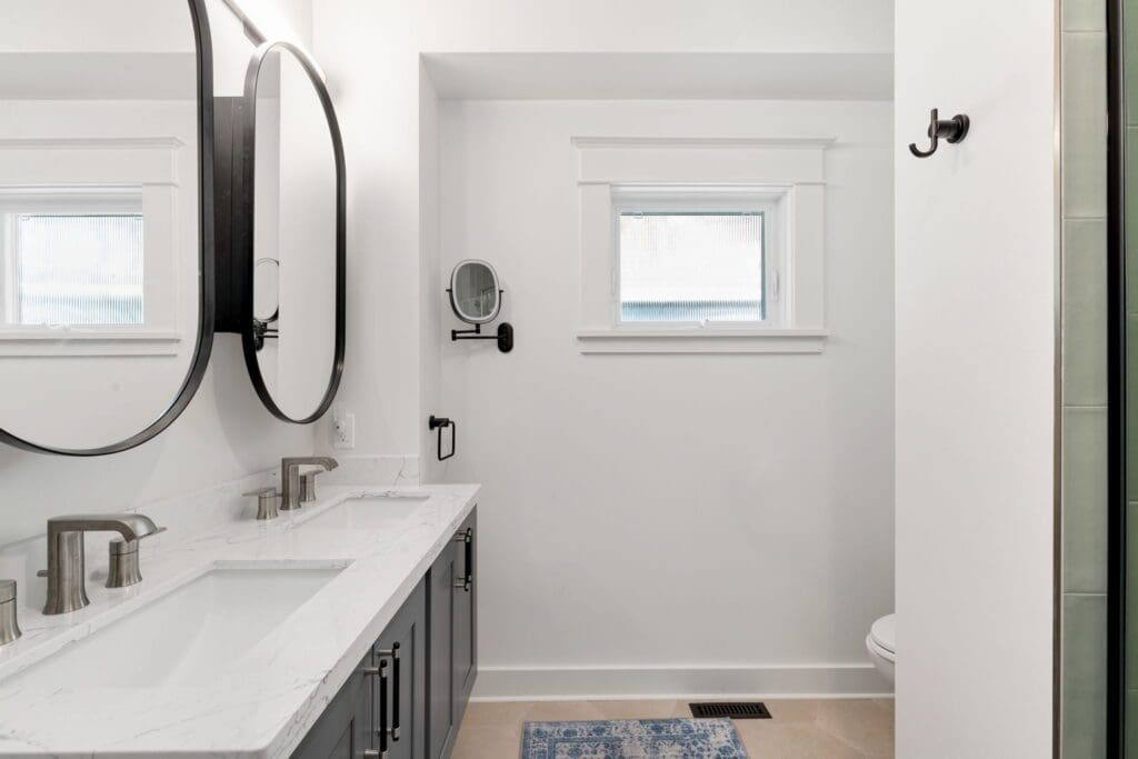 2577 8th Ave W, Seattle WA_0005 Seattle bathroom renovation.